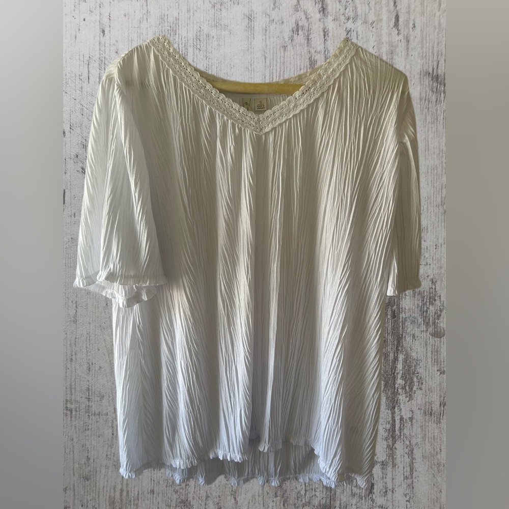 Women’s Blouse Small
